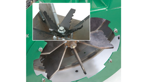 Dual Shredding System with Piranha Blade™